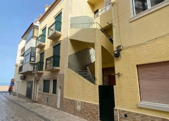 Casa Carvalho Laranjo Apartment